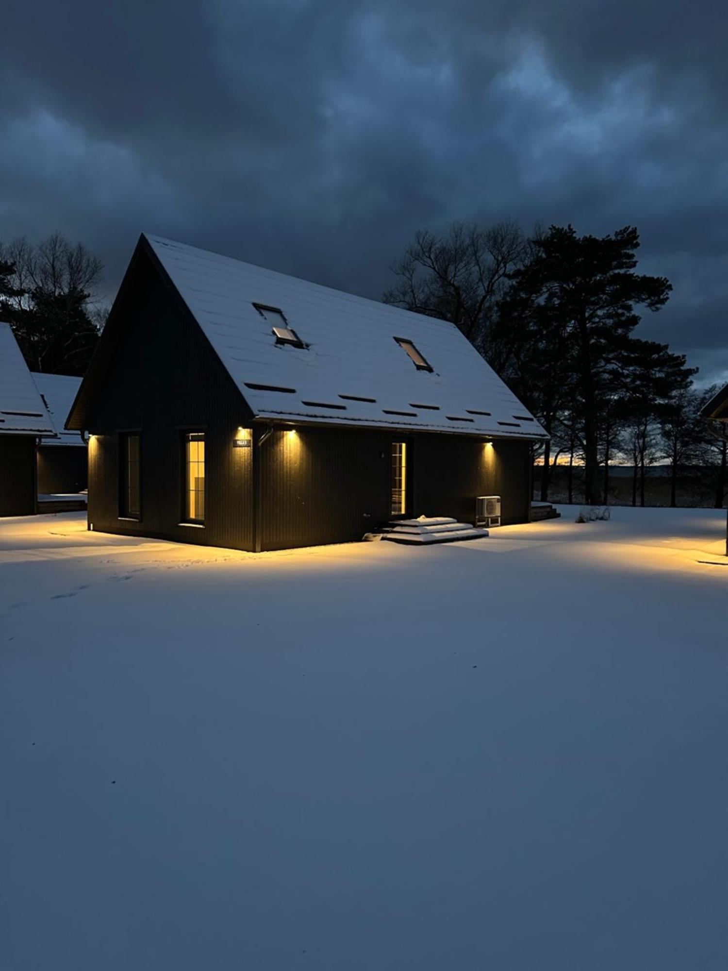 Storm Villas Sturmai ภายนอก รูปภาพ